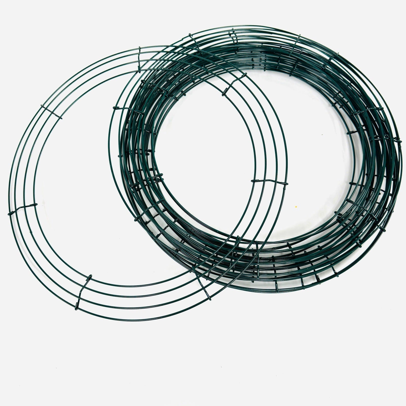 14 inch Dia Wire Wreath Frame X4 Ties - Black