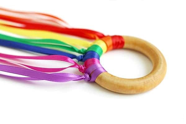 3 Easy-To-Craft Ribbon Ring DIYS That Will Extend Kid’s Fun and Happiness BBCrafts.com