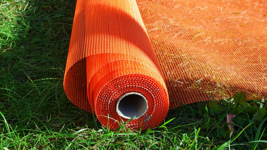 3 Simple Steps to Make a Lovely Deco Mesh Bow BBCrafts.com