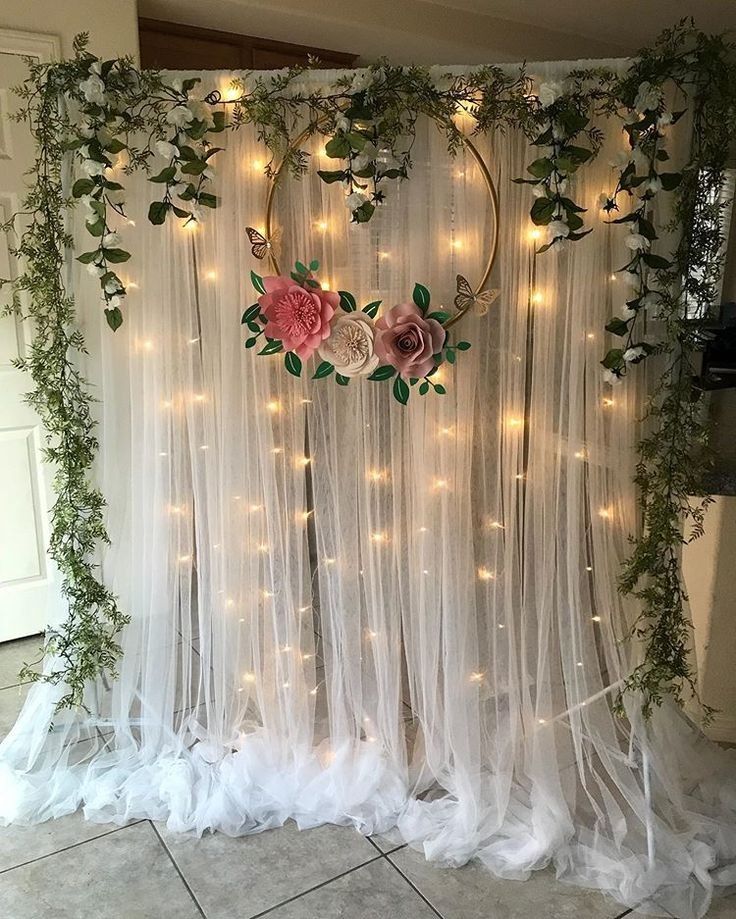 How to create a wedding backdrop | Beachweddingtips.com