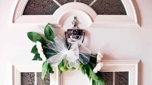 How to Make Pretty Tulle Spring Flowers Door Decoration? BBCrafts.com