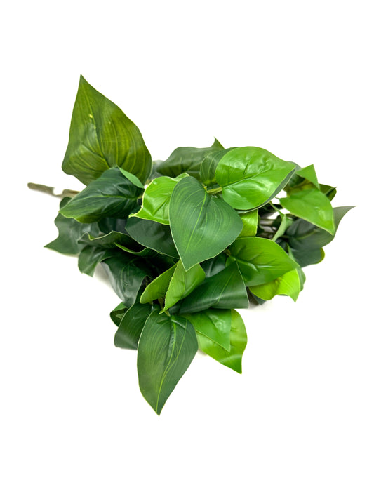 15 Inch Green Leaves Bush x 7 Stems