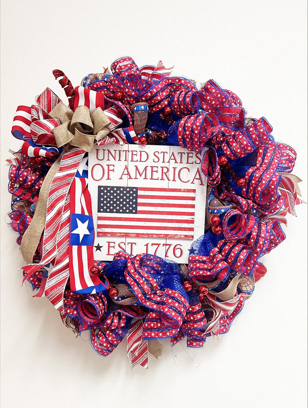 Patriotic 25 Inch Wreath : American Flag Inspired for 4th of July