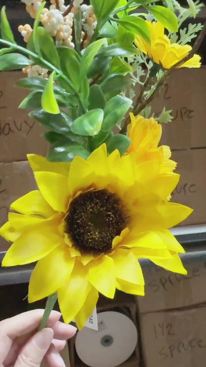 14 Inch L Sunflower Pick - Yellow/Green